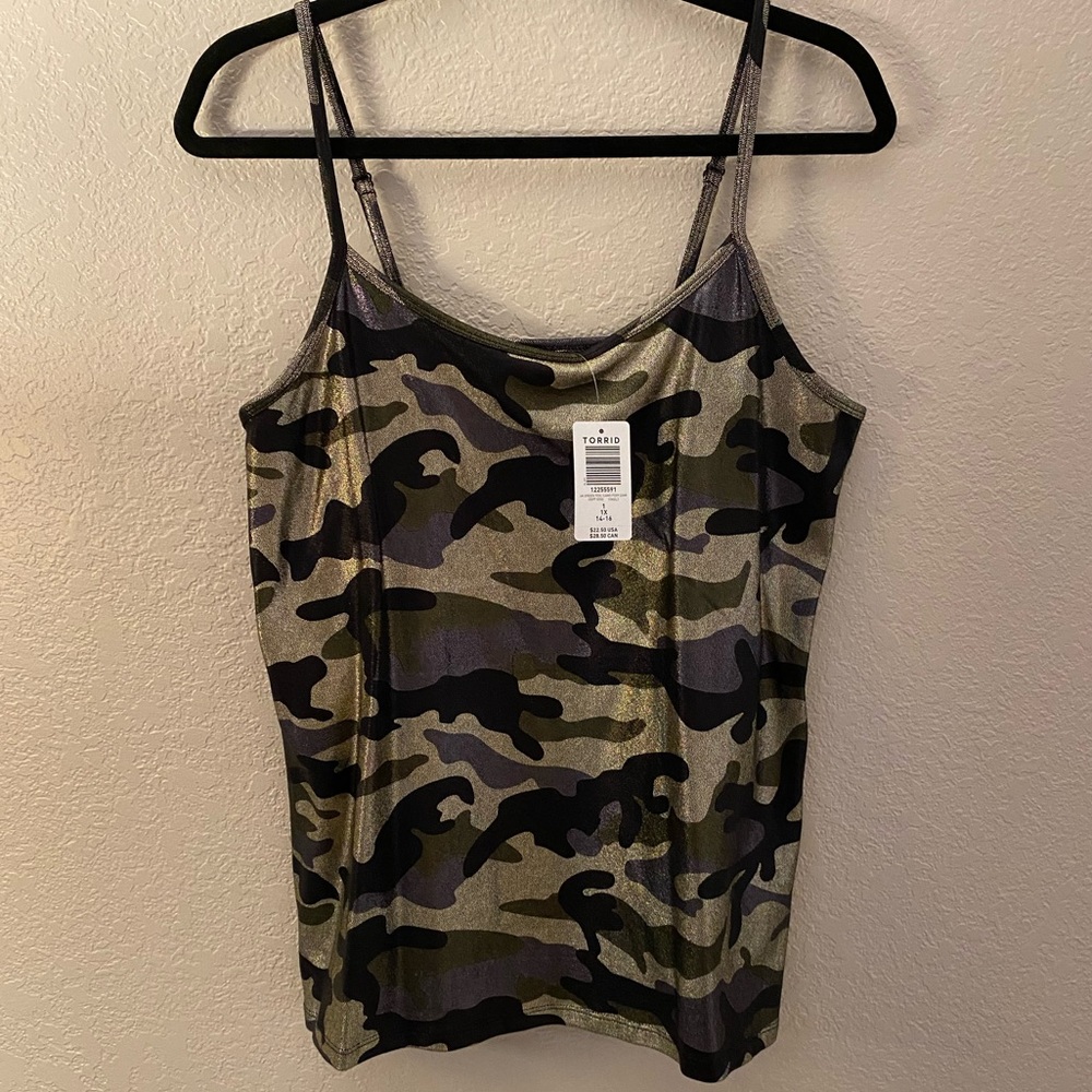 Torrid Metallic Camo Tank NWT